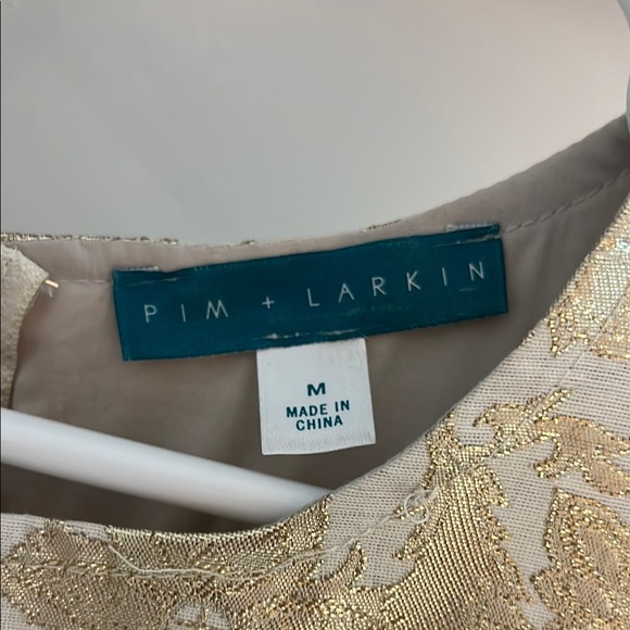 Pim + Larkin Size Medium Gold Peplum Top - Picture 5 of 17